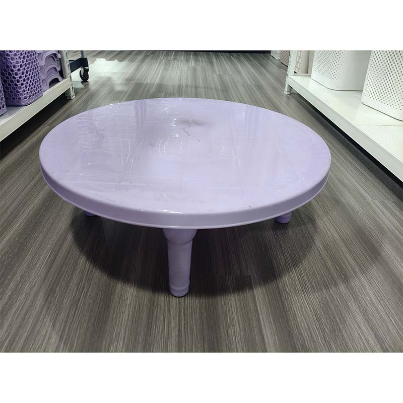 Небольшая форма для стула из литья пластика